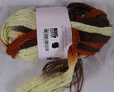 Mixed Polyester Yarns